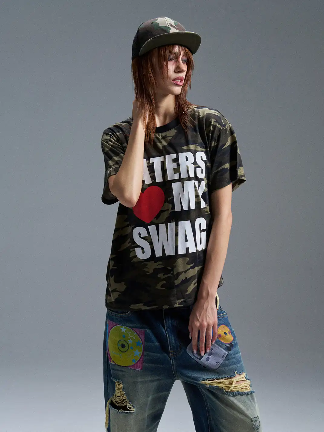 PAIKI | Camouflage Heart Print T-Shirt