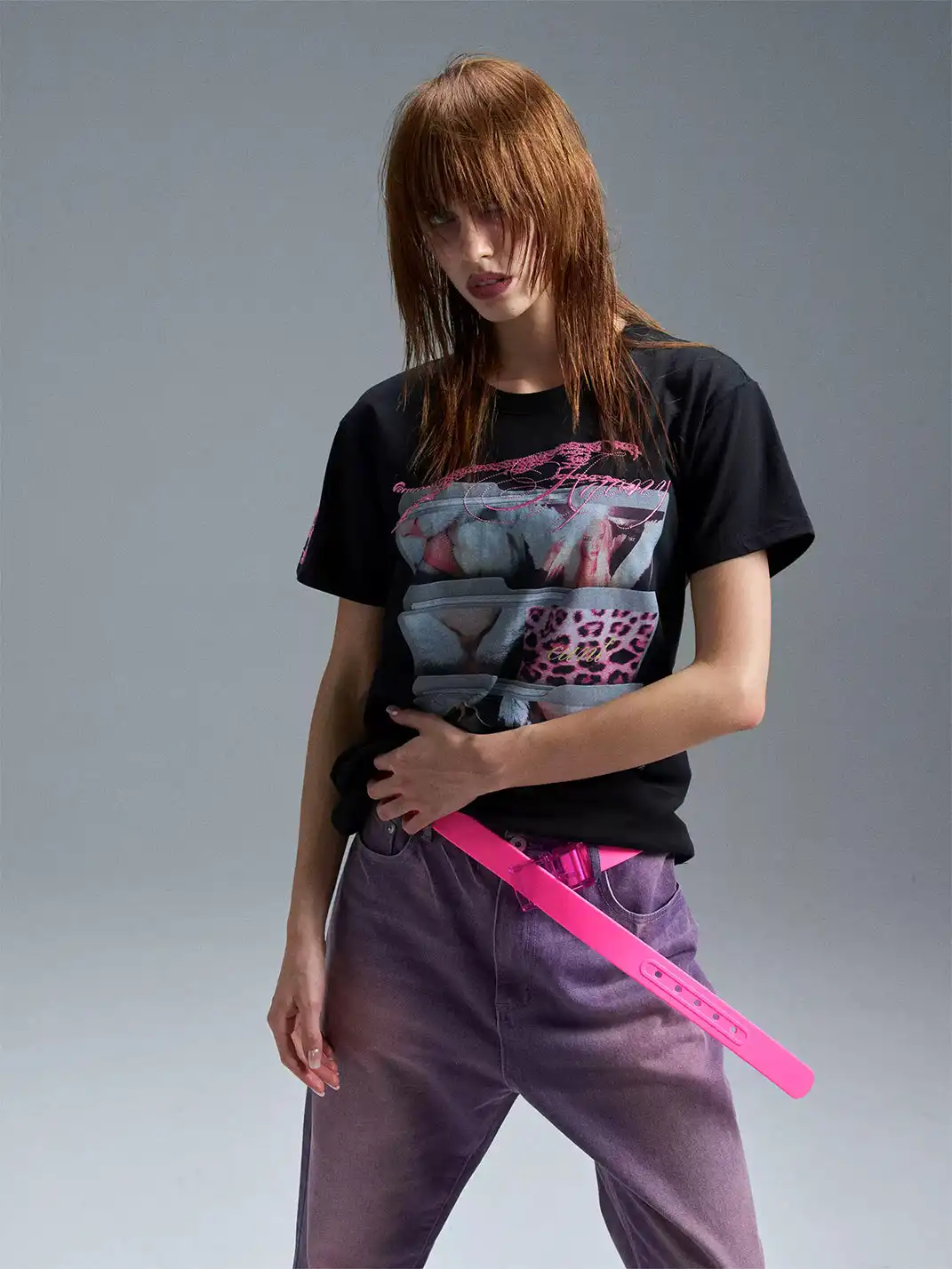 PAIKI | Cat Folder Embroidery Letter T-Shirt