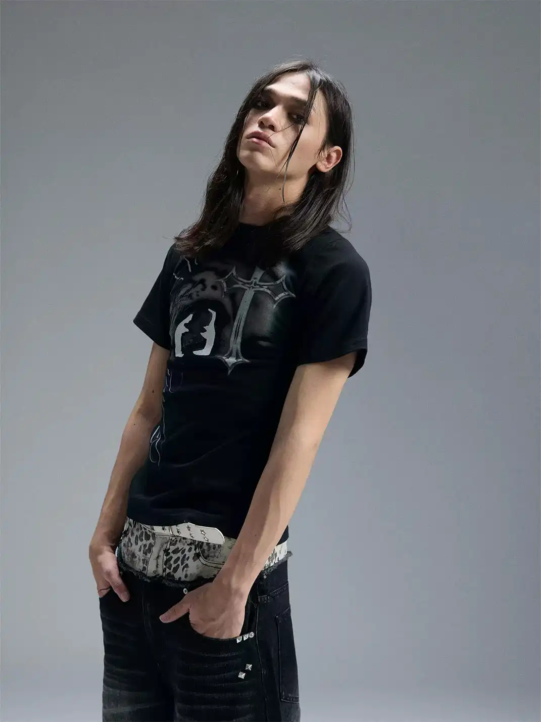 PAIKI | Cross Tiger Mouth Glitter T-Shirt