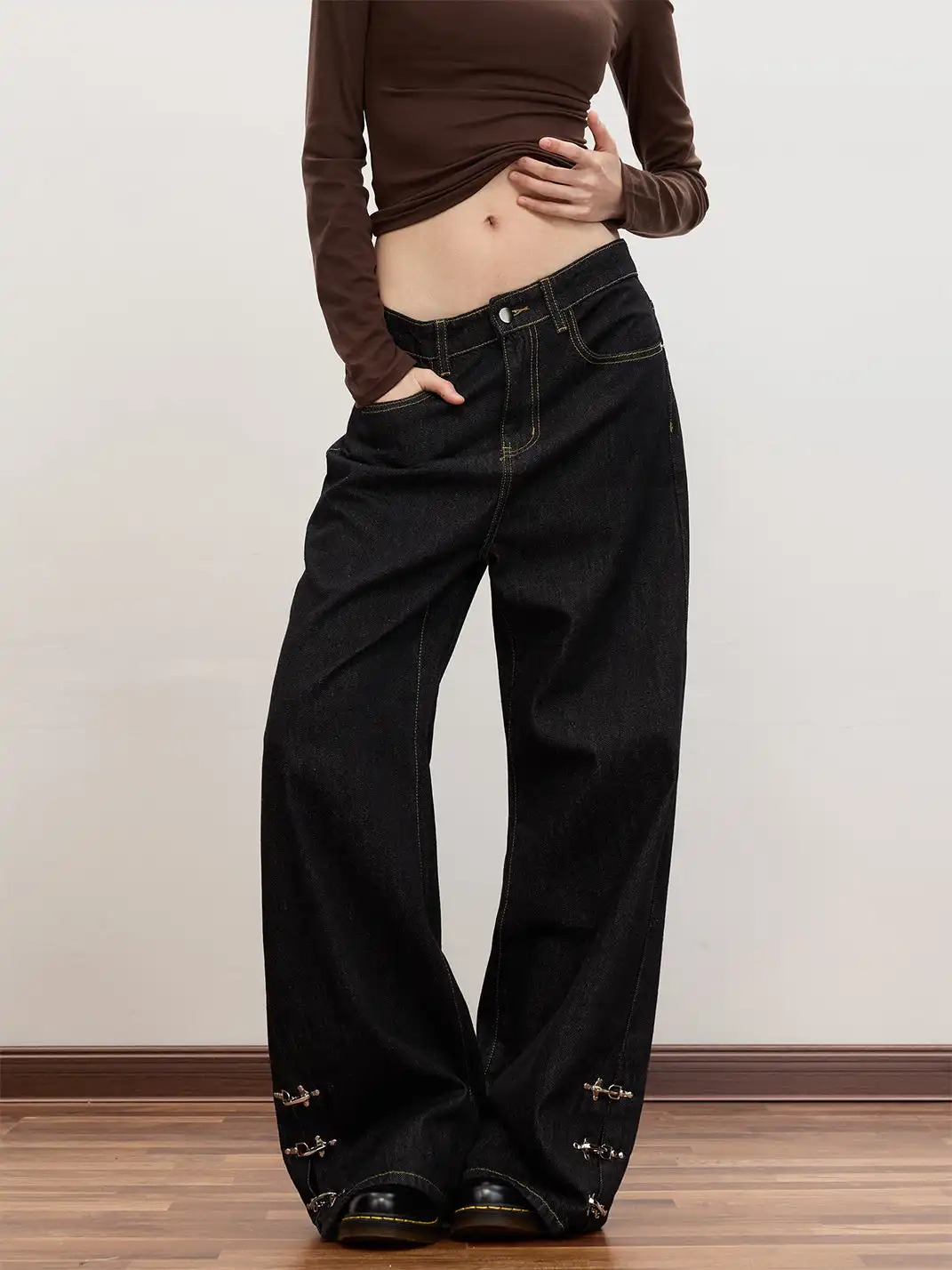 FLY OFF | Airplane Button Raw Denim Jeans