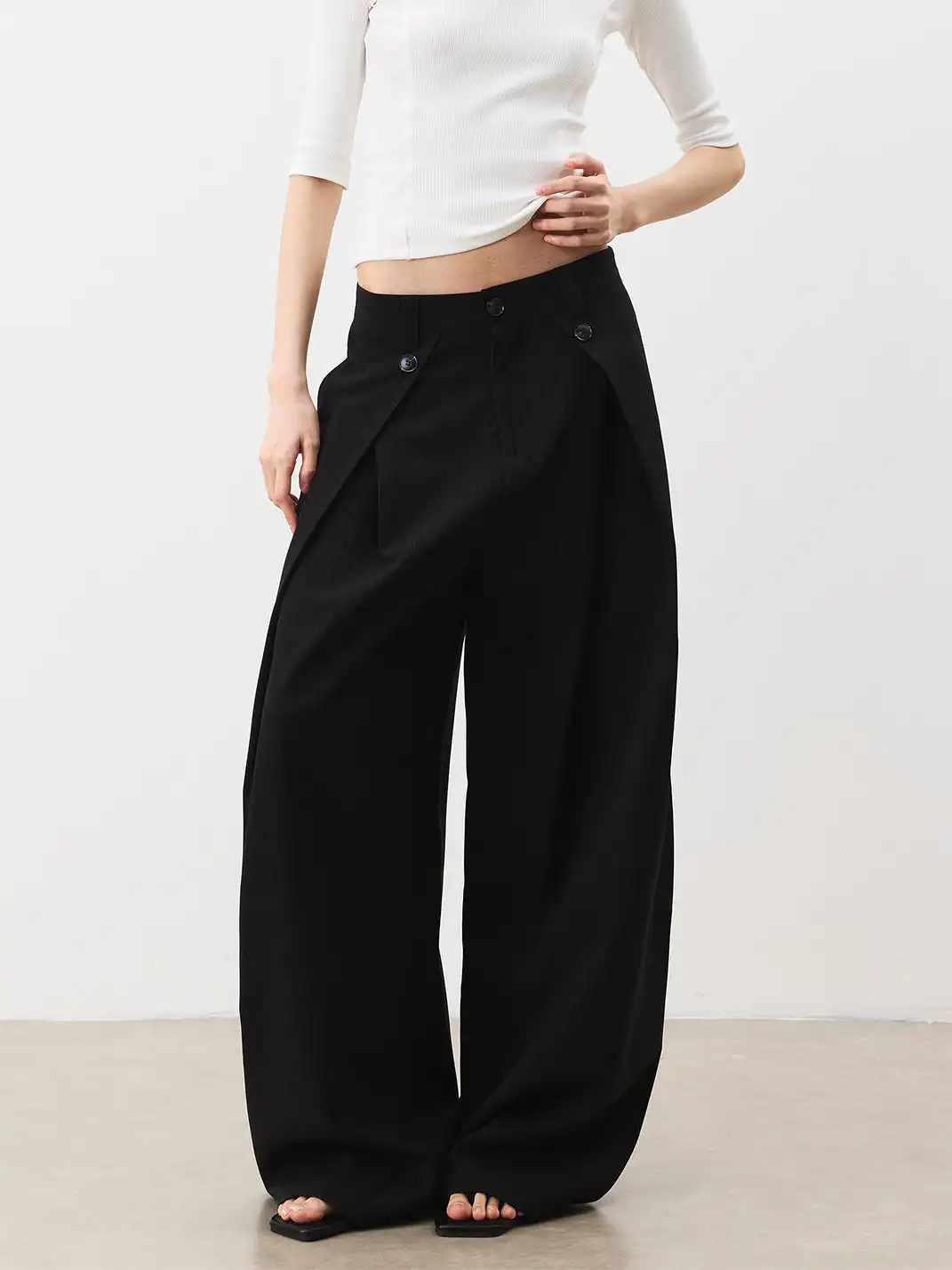 FLY OFF | Casual Stripe Straight Leg Trousers
