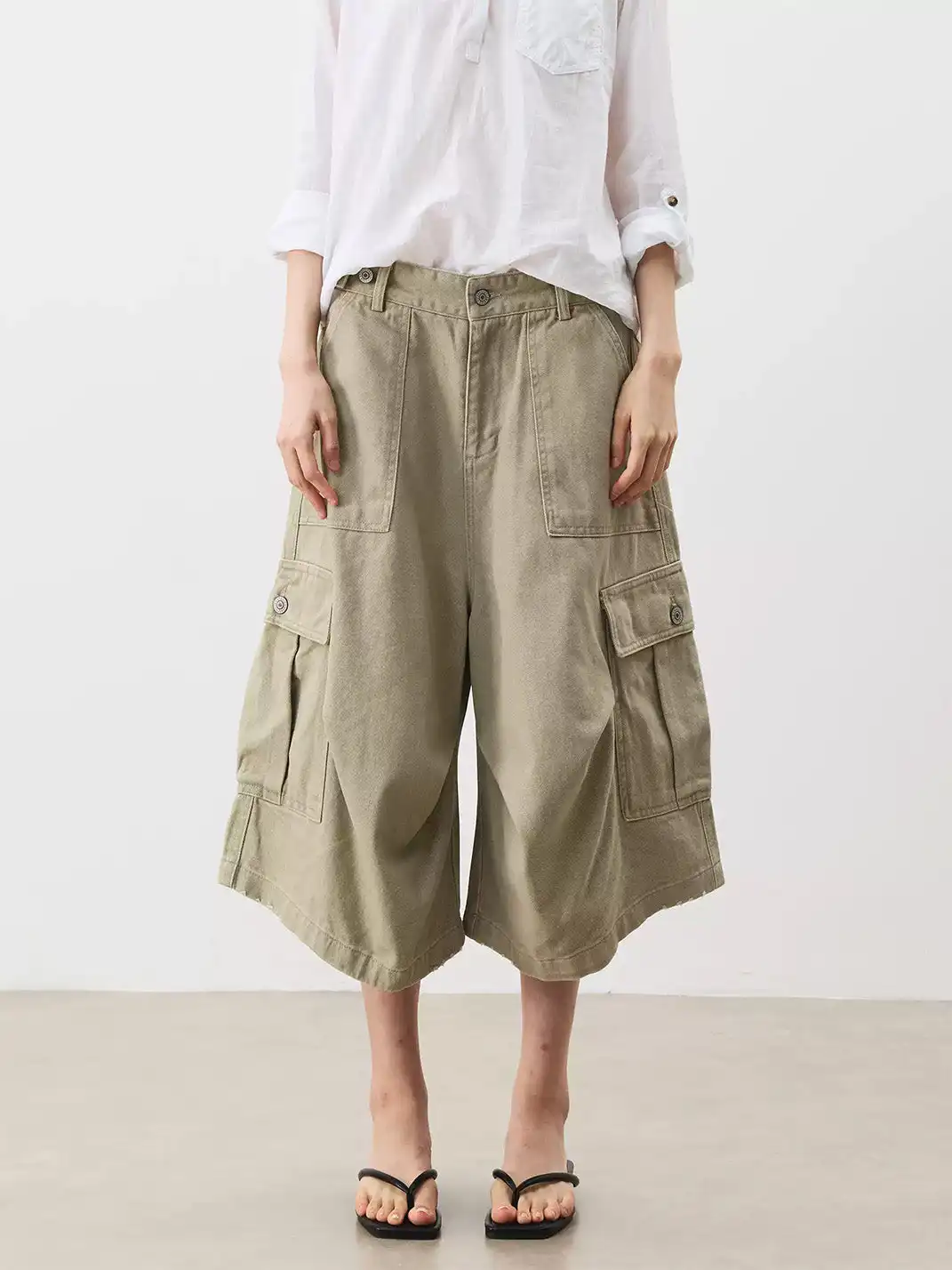 FLY OFF | Big Pocket 7/8 Length Casual Cargo Pants