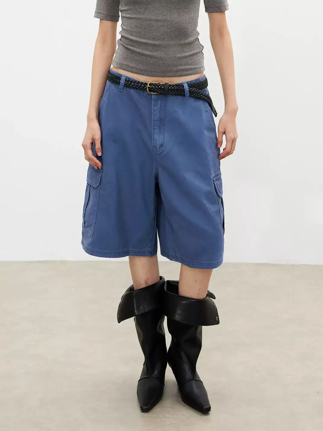 FLY OFF | Big Pocket Cargo Bermuda Shorts