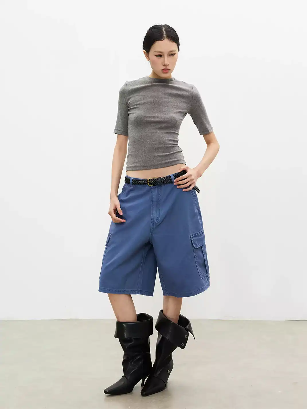 FLY OFF | Big Pocket Cargo Bermuda Shorts