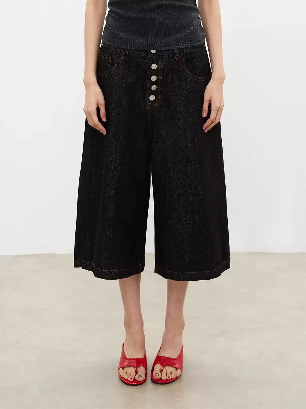 FLY OFF | Five Buttons Straight Leg 7/8 Length Jeans