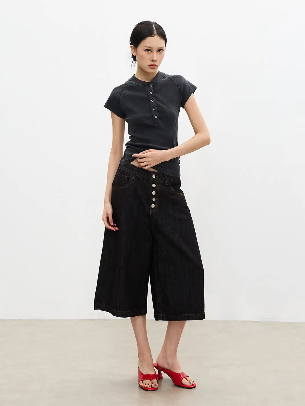 FLY OFF | Five Buttons Straight Leg 7/8 Length Jeans