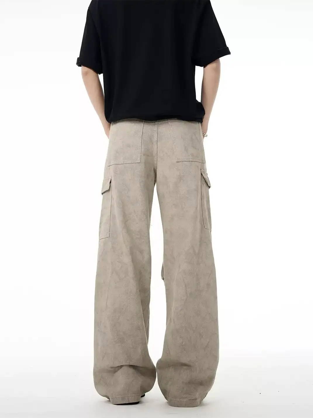 FLY OFF | Pleated Pocket Straight Leg Cargo Pants