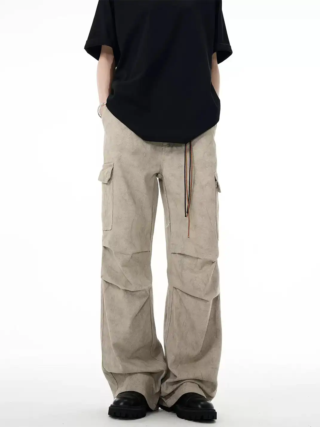 FLY OFF | Pleated Pocket Straight Leg Cargo Pants