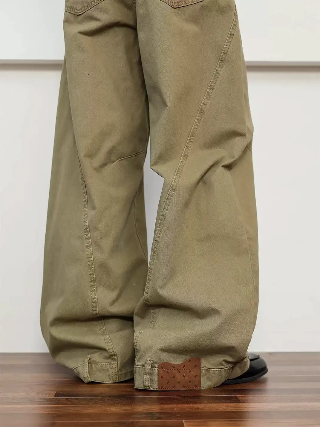 FLY OFF | Deconstructed Casual Curved Blade Cargo Pants