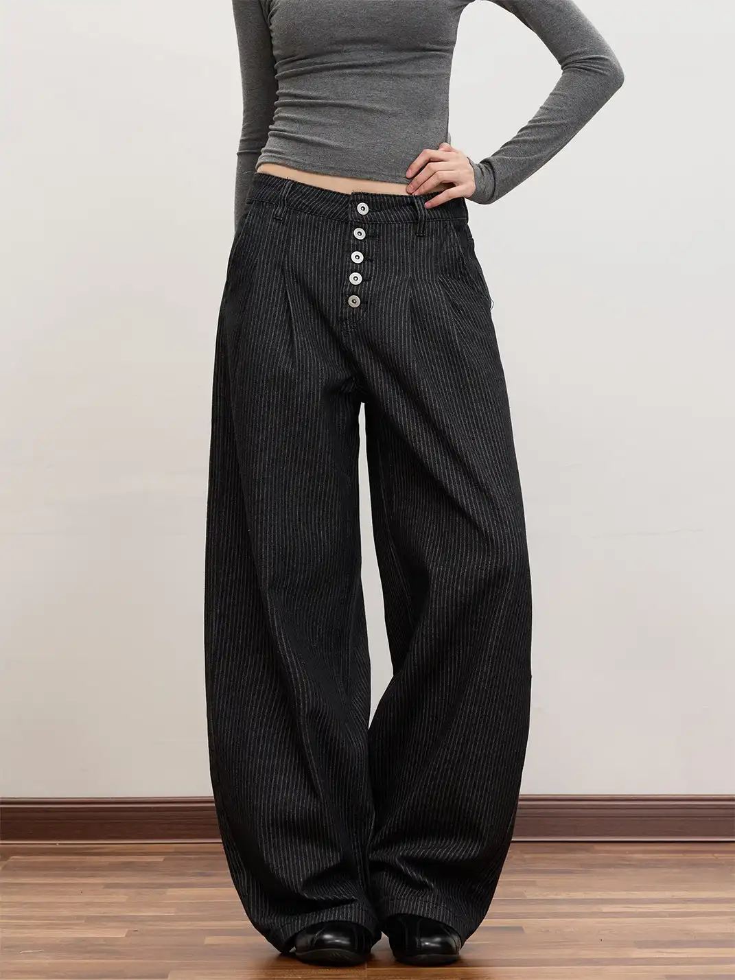 FLY OFF | Pleated Five Buttons Stripe Straight Leg Jeans