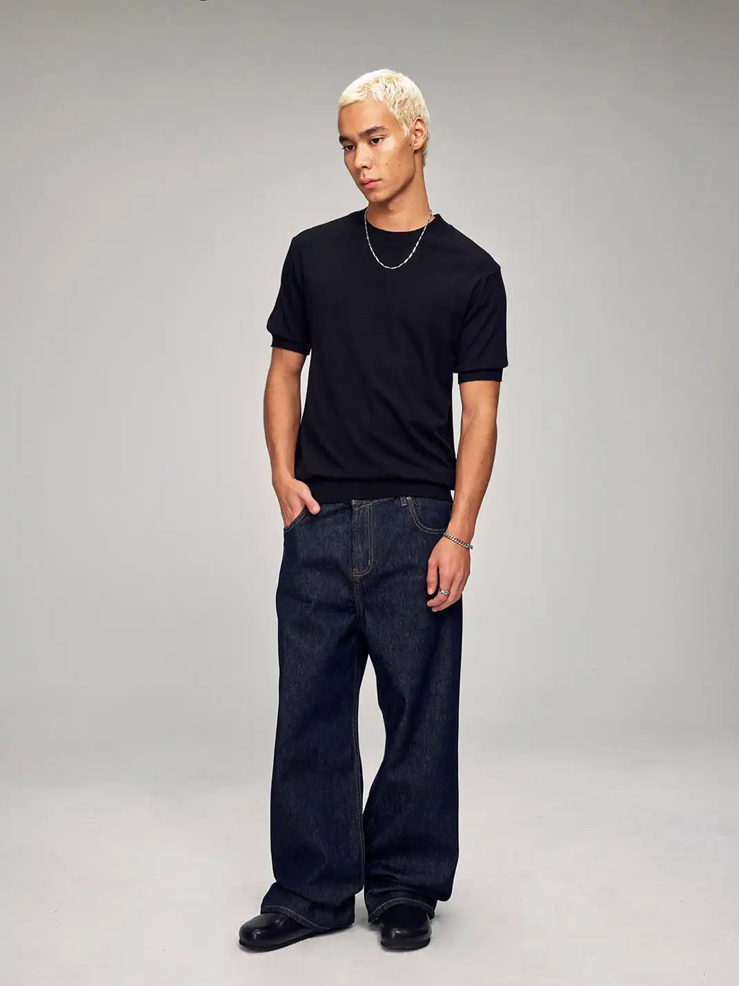 StreetEssentials | Classic Oversized Straight Leg Jeans