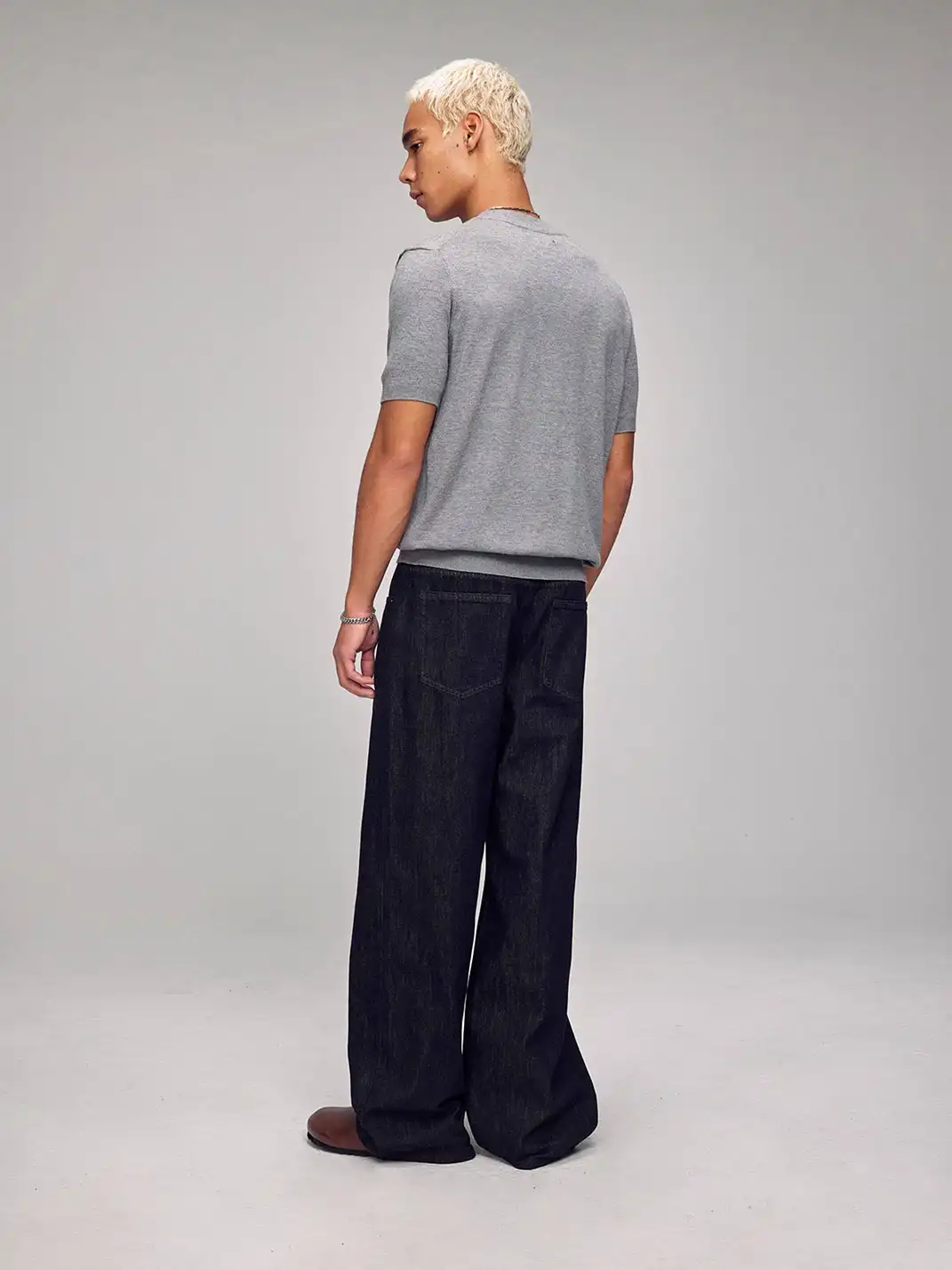 StreetEssentials | Classic Oversized Straight Leg Jeans