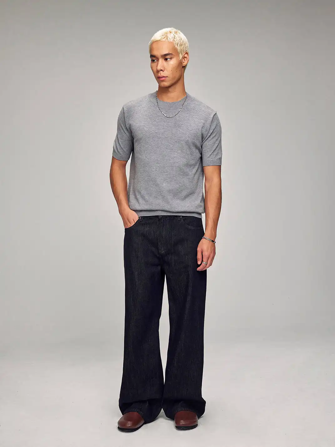 StreetEssentials | Classic Oversized Straight Leg Jeans