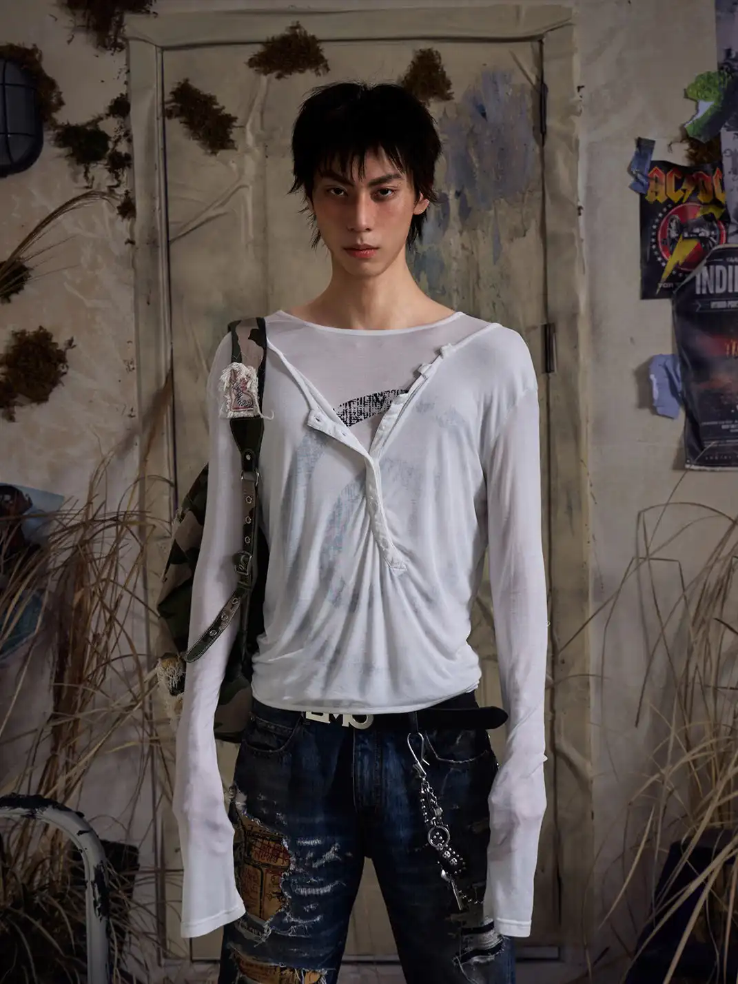 EMOBROTHER | Fake Two-Piece Layered Cover-Up T-Shirt