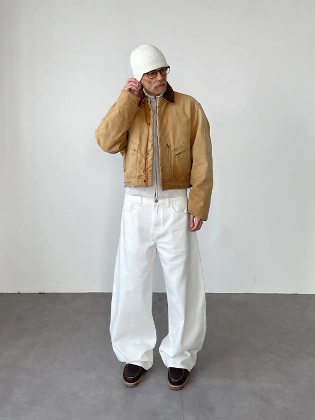 Aeec official | Twisted Seam Curved Minimalist Long Pants