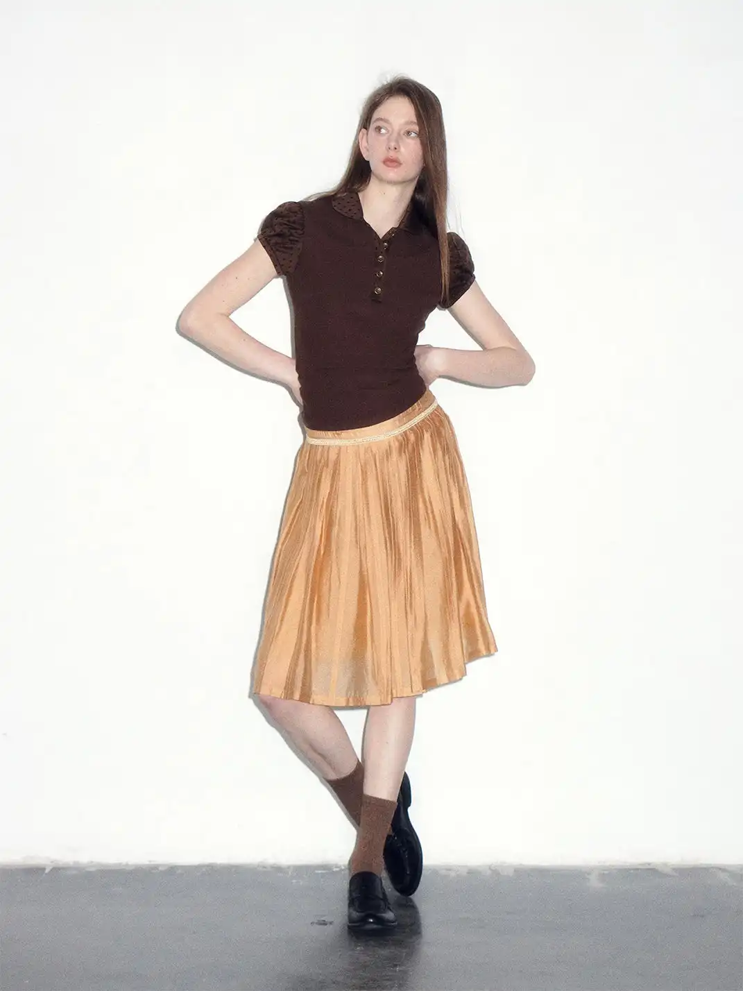 Short Wave | Jacquard Polka Dot Spliced Peter Pan Collar T-Shirt