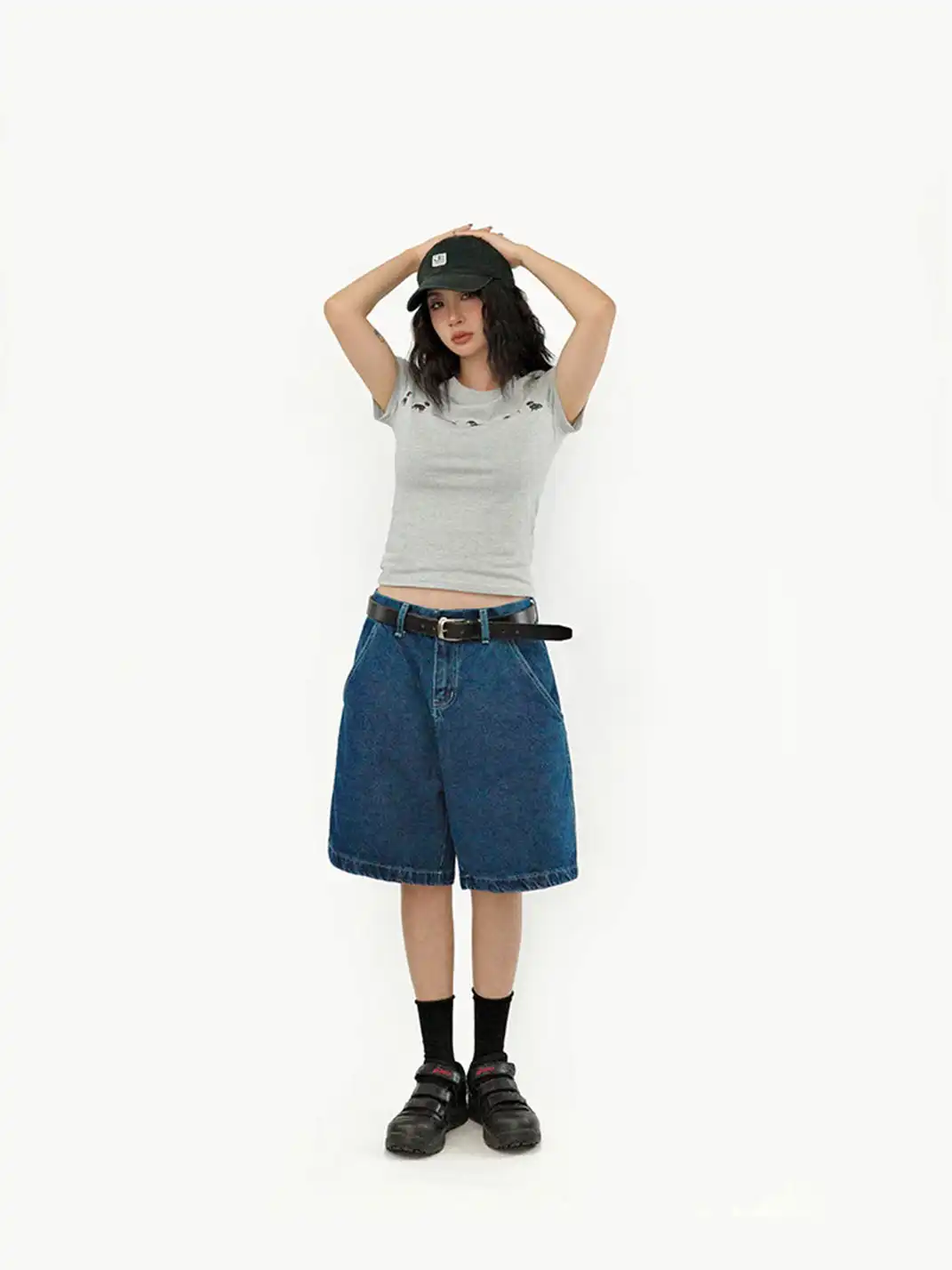 GULUWO | Vintage Dark Boxy Denim Shorts