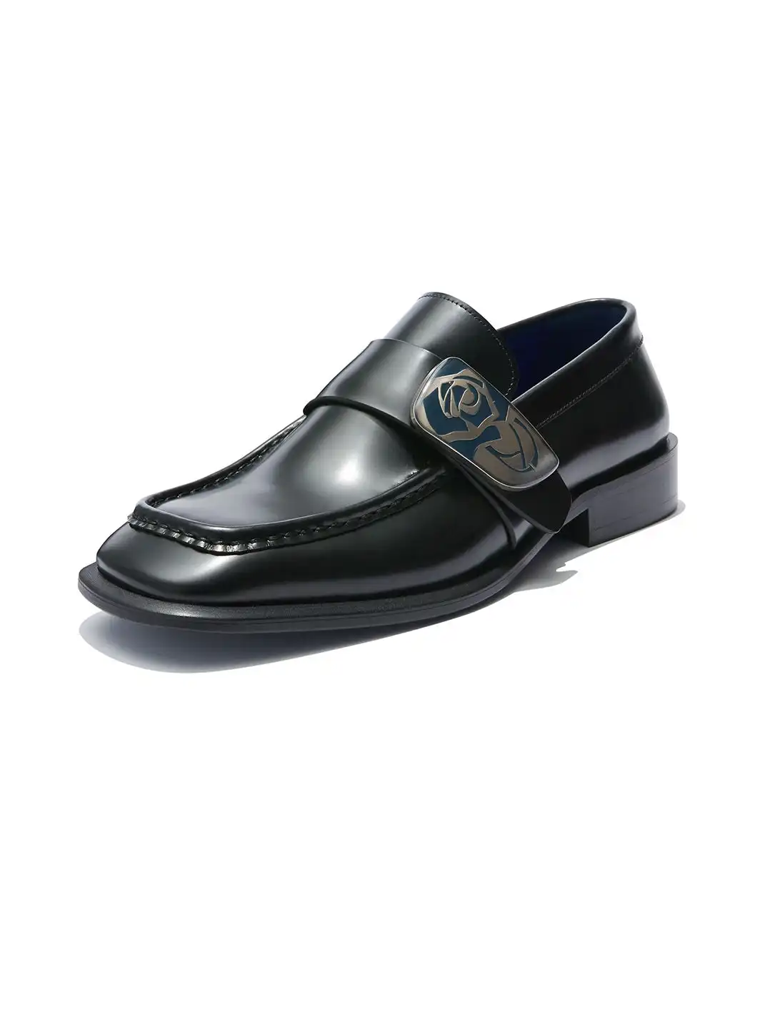 TAICHIISM | Contrast Color Rose Carved Loafers