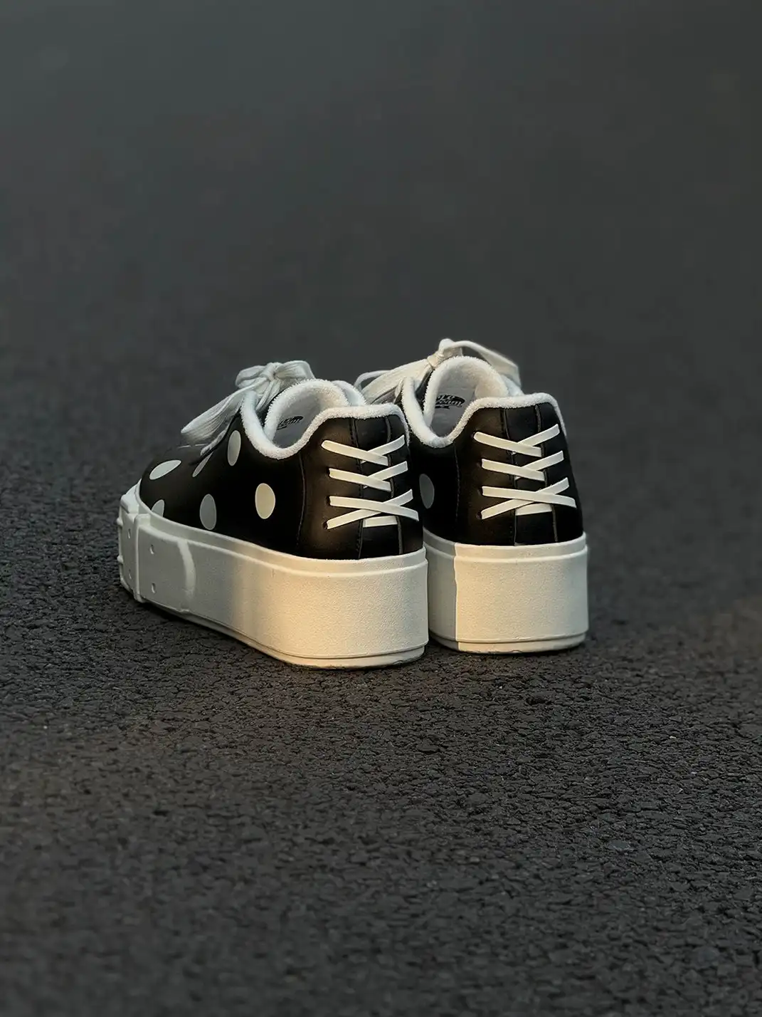 LeStream | Polka Dot Buckle Casual Shoes