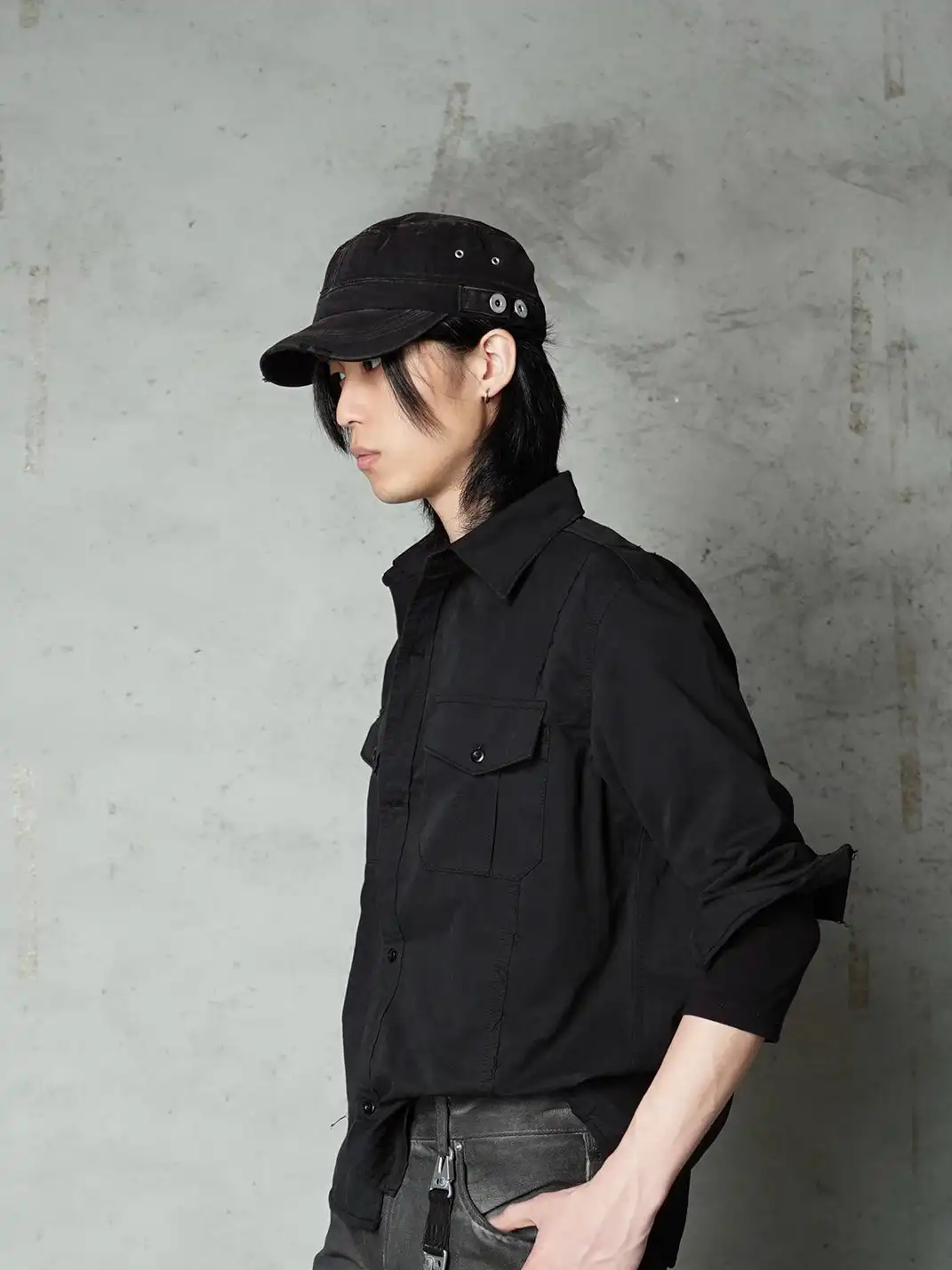 RIVAROS | Distressed Double-Layer Fishbone Pattern Flat Cap