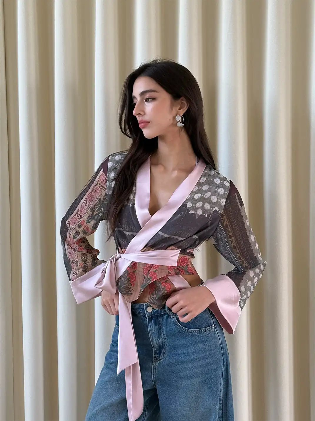 CAPPOW | Contrast Color Ethnic Print Tie Chiffon Blouse
