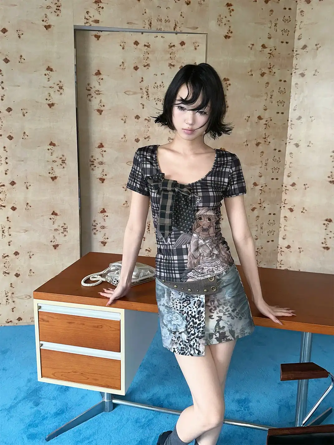 4RE1GN | Spliced Tie Cartoon Plaid Print T-Shirt