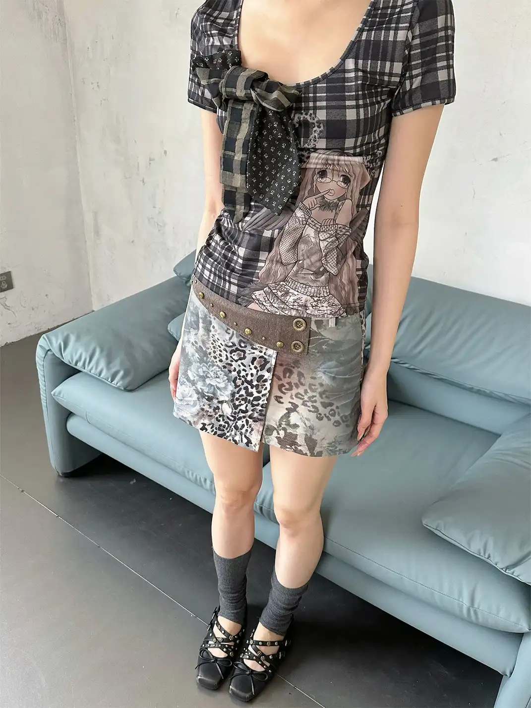 4RE1GN | Spliced Tie Cartoon Plaid Print T-Shirt