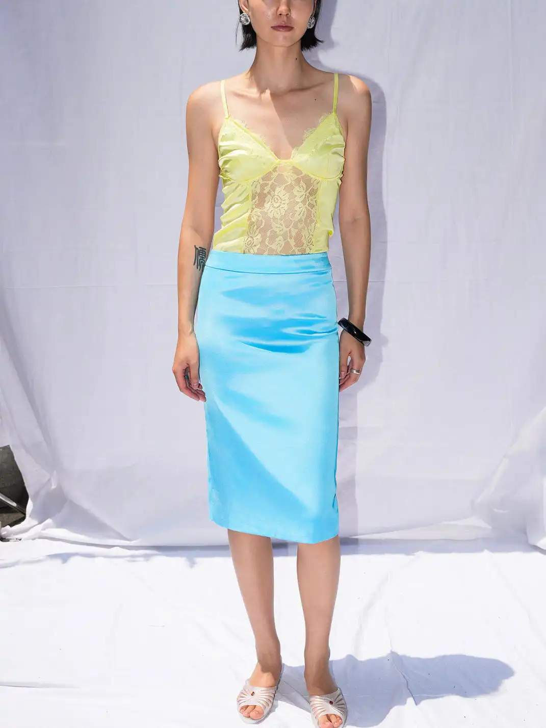 NaNaNew YAN | Blue Satin Straight Midi Skirt