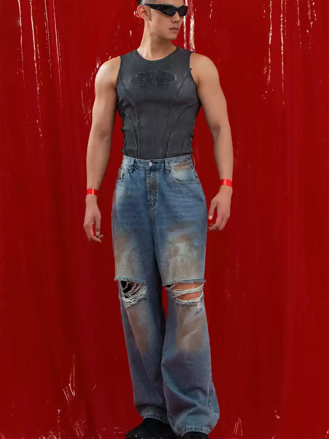 CLP | Frayed Cut Design Knit Vest