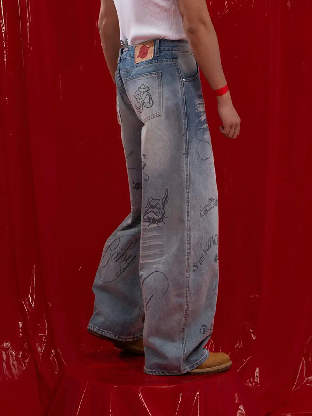 CLP | Cartoon Graffiti Print Gradient Jeans