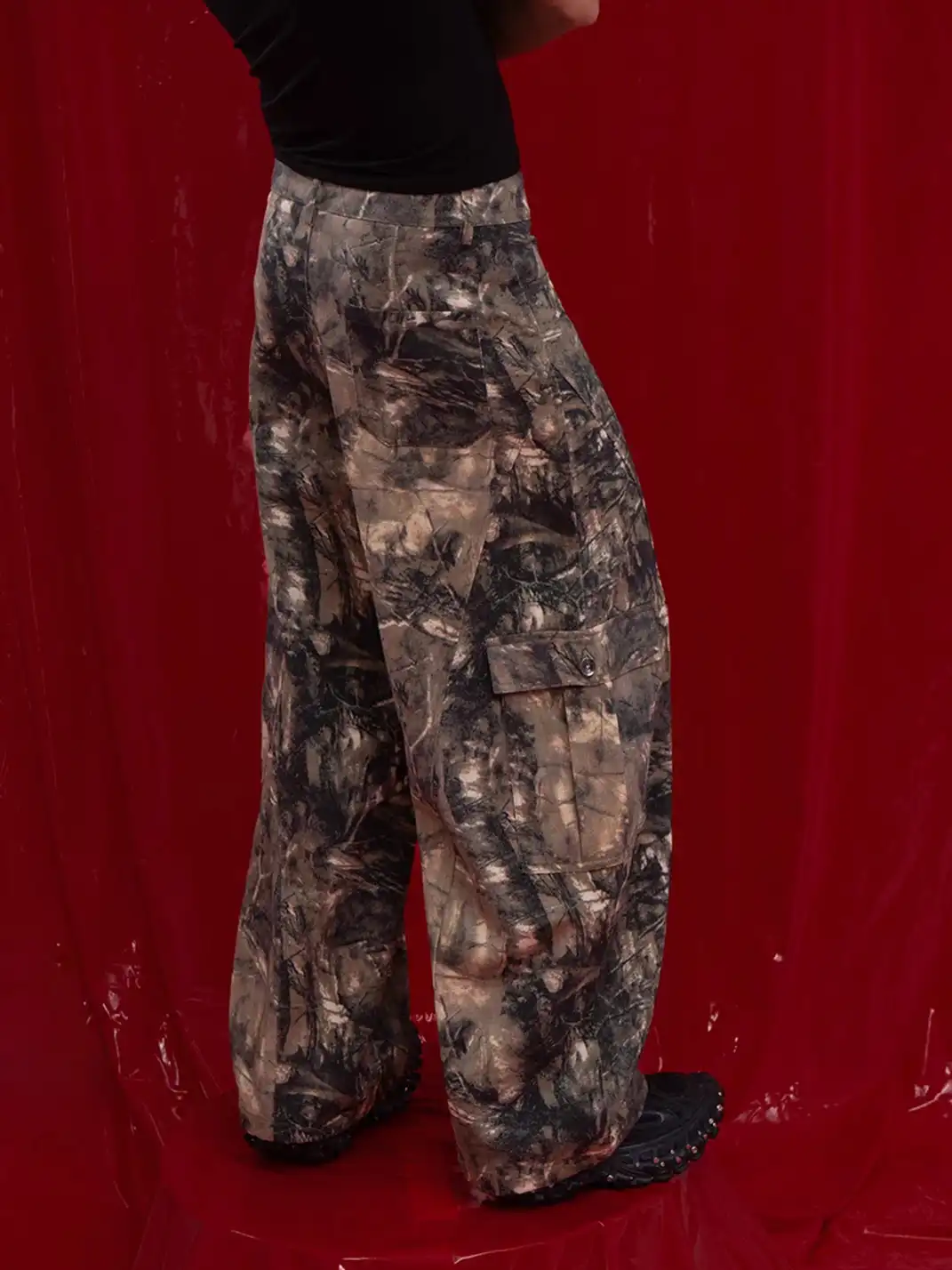 CLP | Camouflage Wide-Leg Cargo Pants