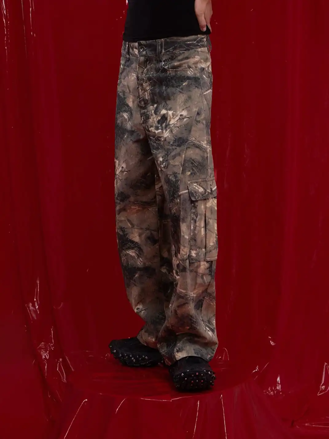 CLP | Camouflage Wide-Leg Cargo Pants