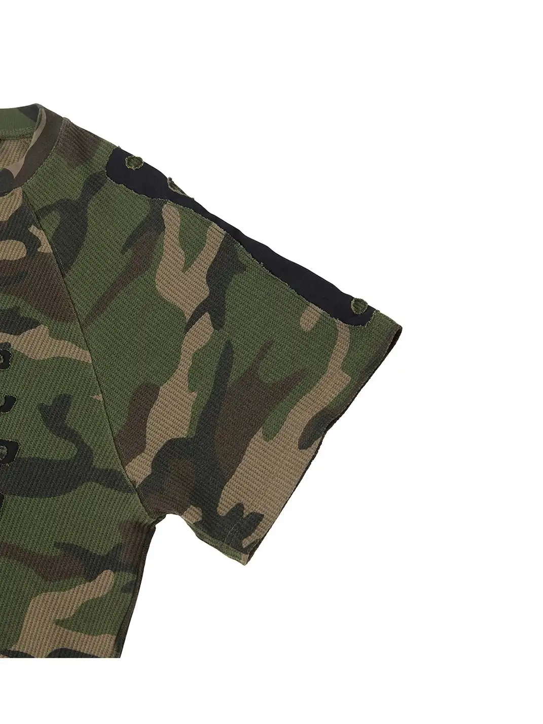 RELABEL | Detachable Hood Patch Embroidered Frayed Camo T-Shirt