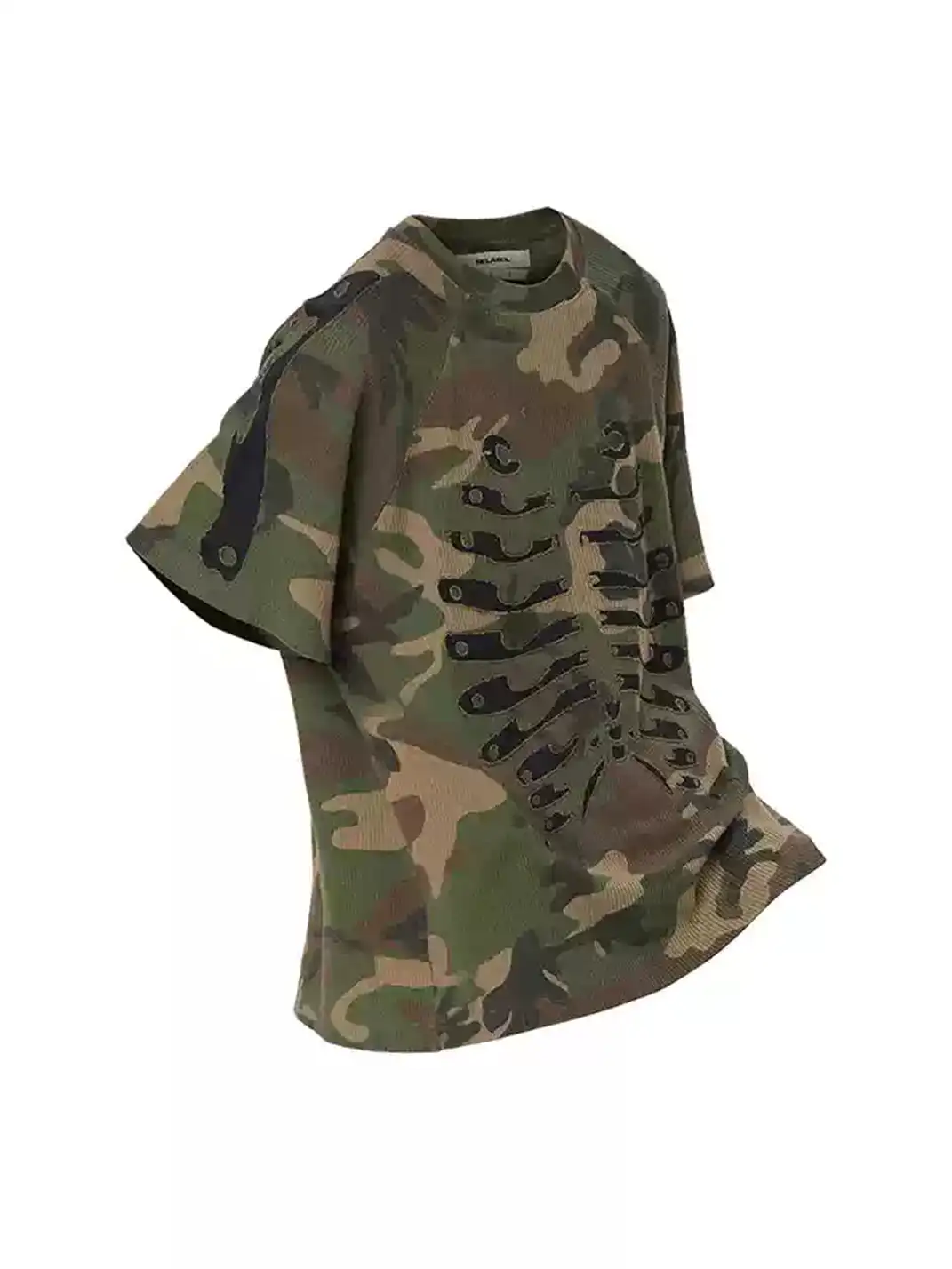 RELABEL | Detachable Hood Patch Embroidered Frayed Camo T-Shirt