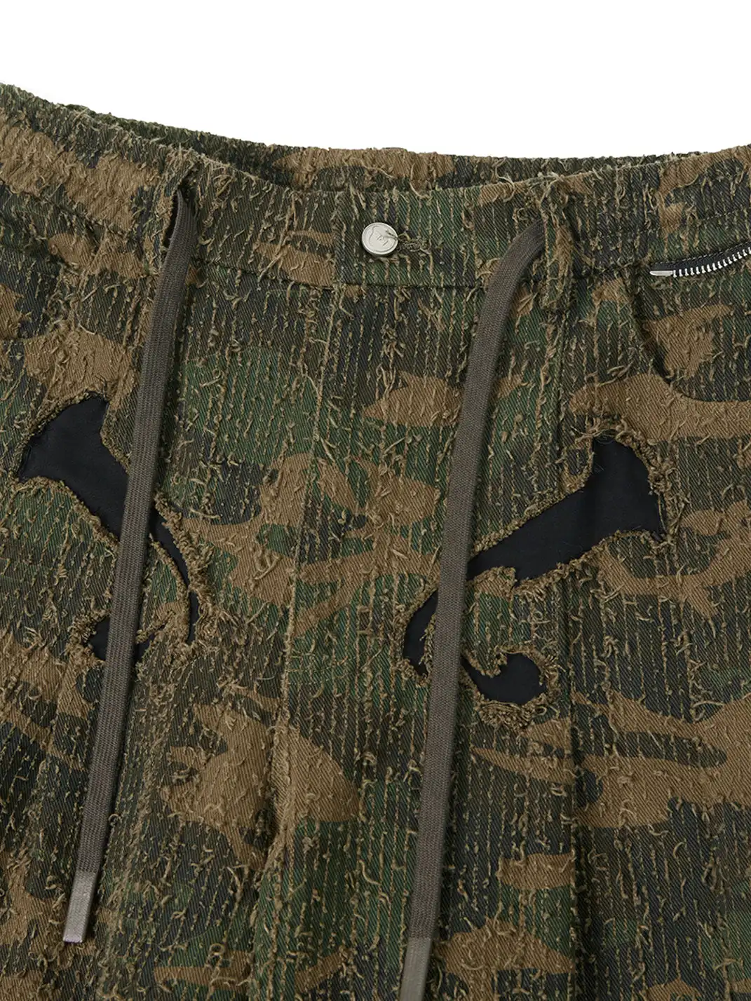 RELABEL | Patch Embroidered Frayed Textured Color Block Camo Cropped Shorts