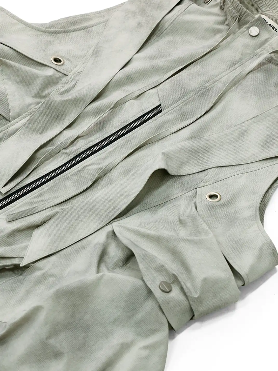 RELABEL | Detachable Waistcoat Vest With Large Pocket Pants Design