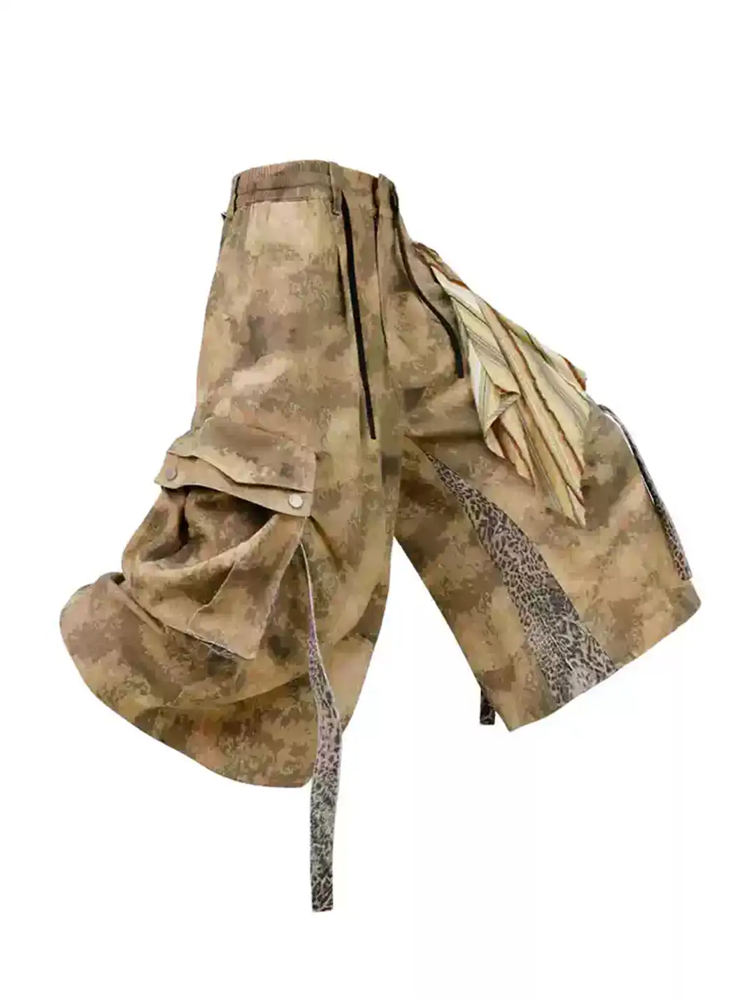 RELABEL | Camo & Leopard Spliced Shorts With Detachable Bandana Streamers