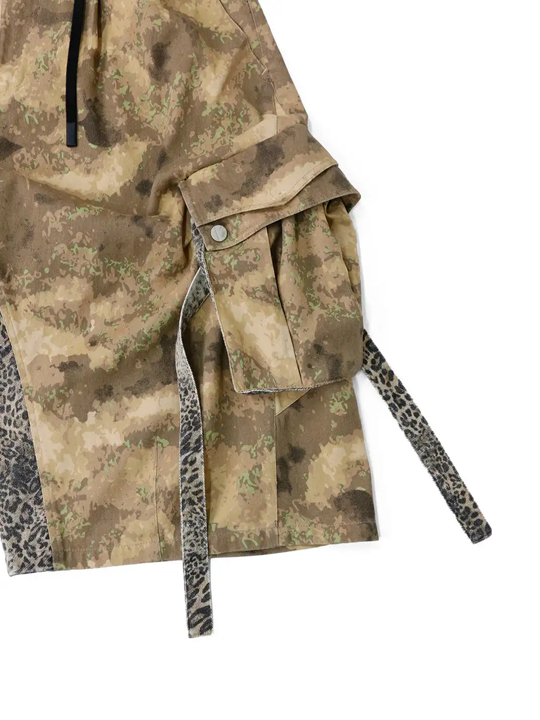 RELABEL | Camo & Leopard Spliced Shorts With Detachable Bandana Streamers