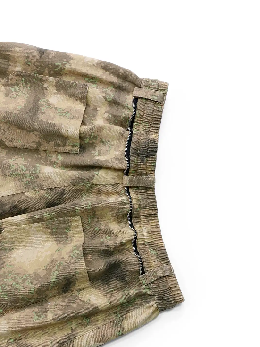 RELABEL | Camo & Leopard Spliced Shorts With Detachable Bandana Streamers