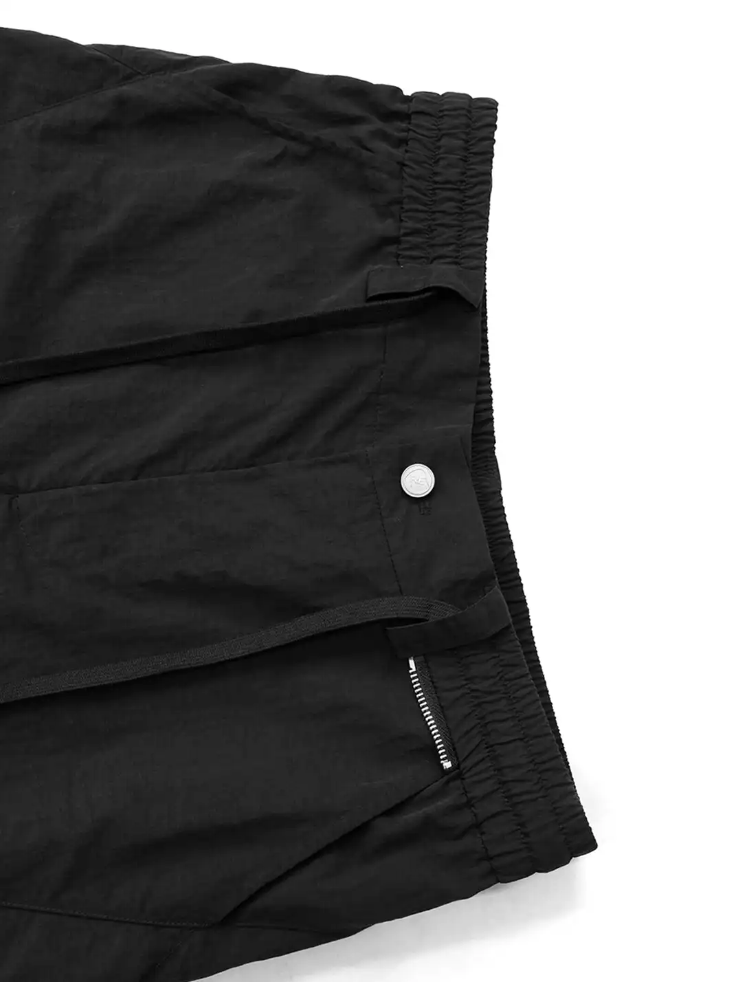RELABEL | Multi-Pocket Ruched Multi-Shape Nylon Casual Pants