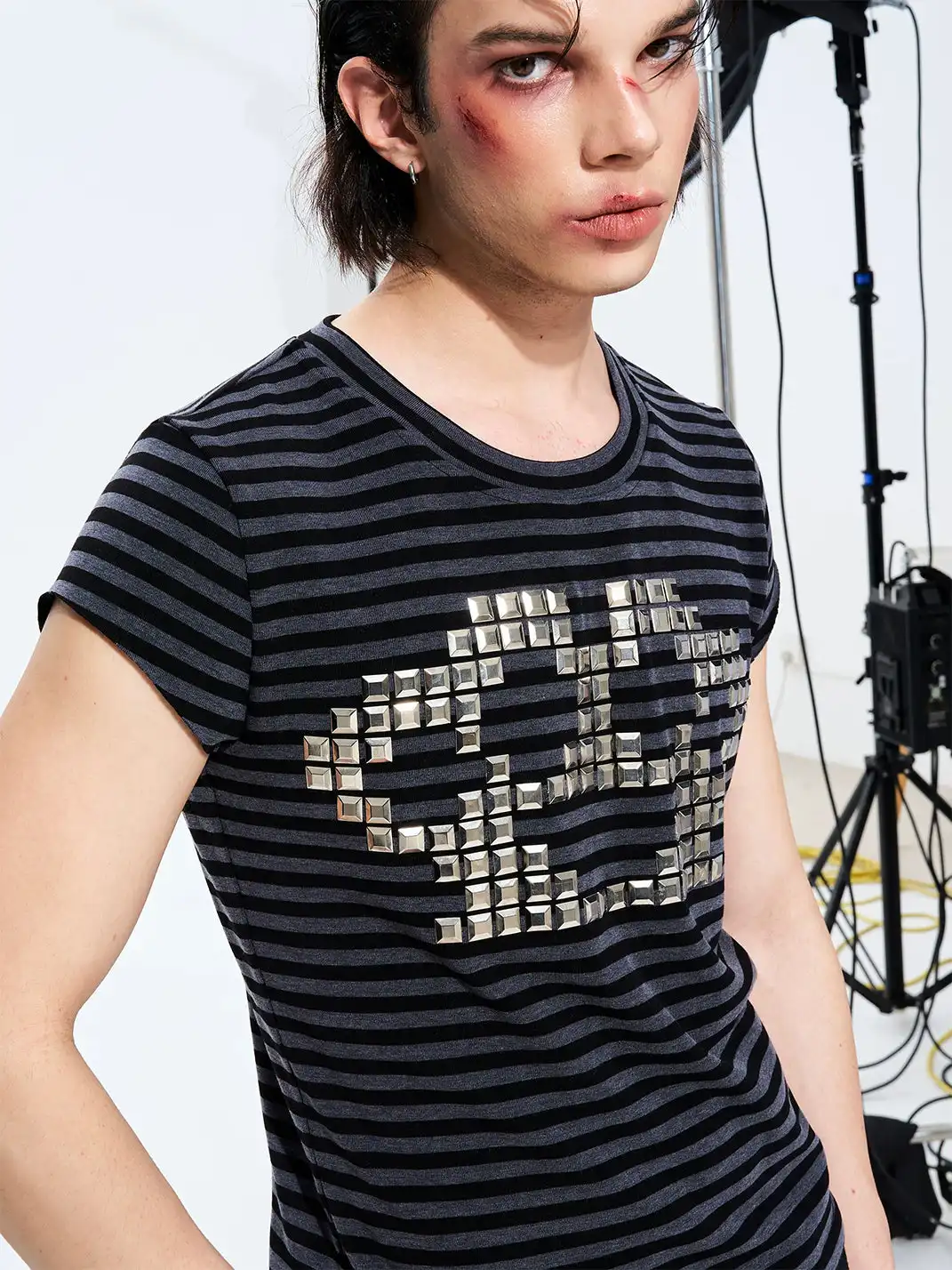Fourth3ex | Metal Stud Striped T-Shirt