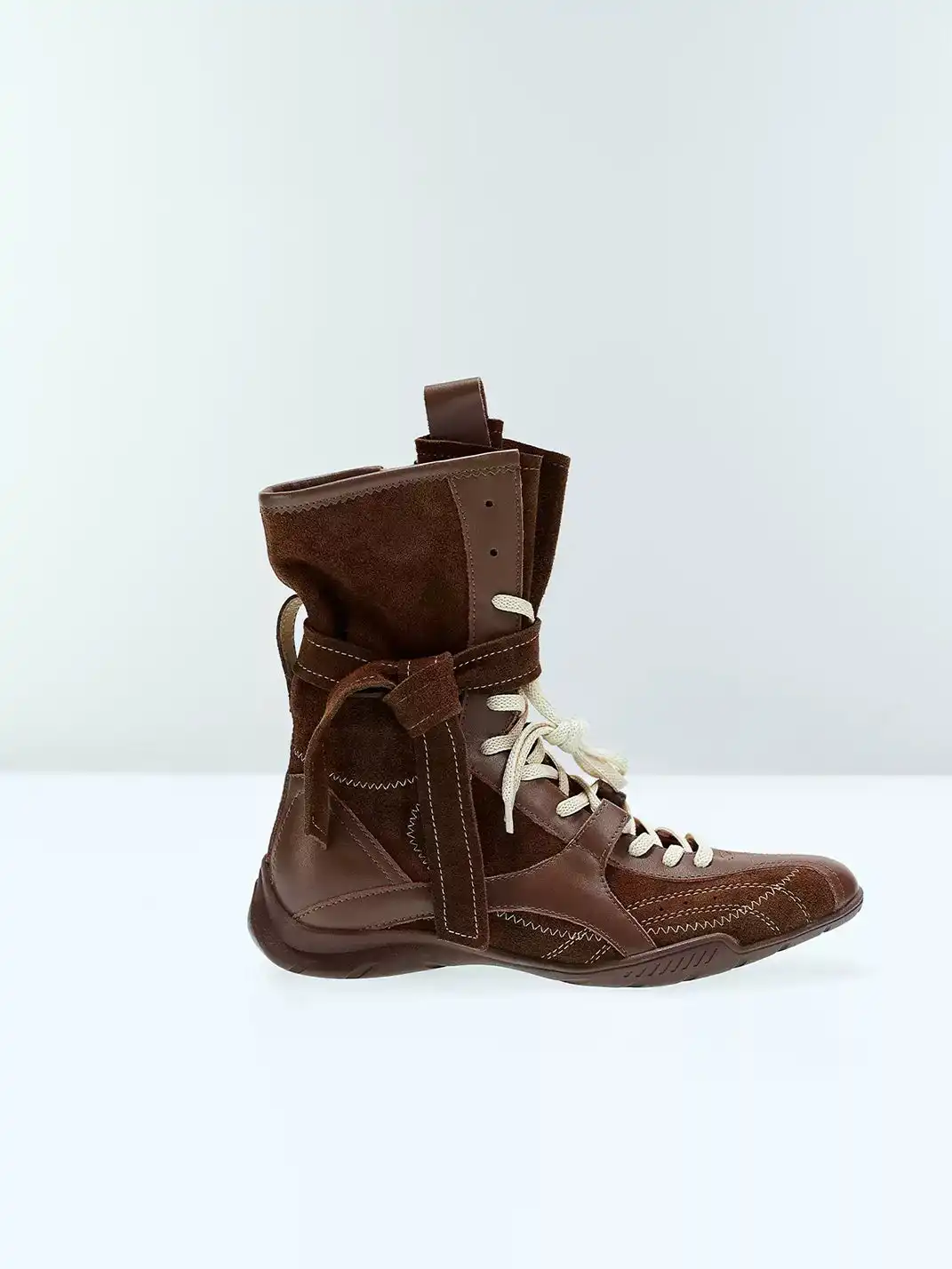 Pas de nom | Retro Lace-Up High Top Boxing Boots