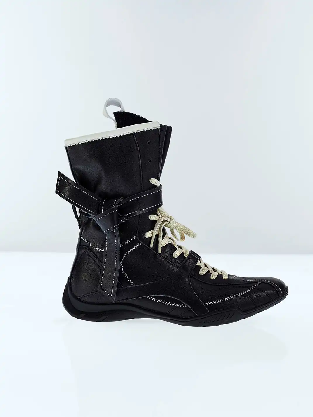 Pas de nom | Retro Lace-Up High Top Boxing Boots