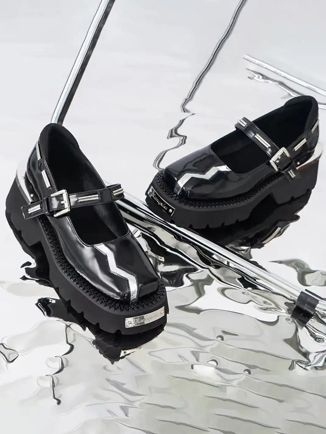 SISTER CURIE | Platform One-Strap Pointed Mary Janes