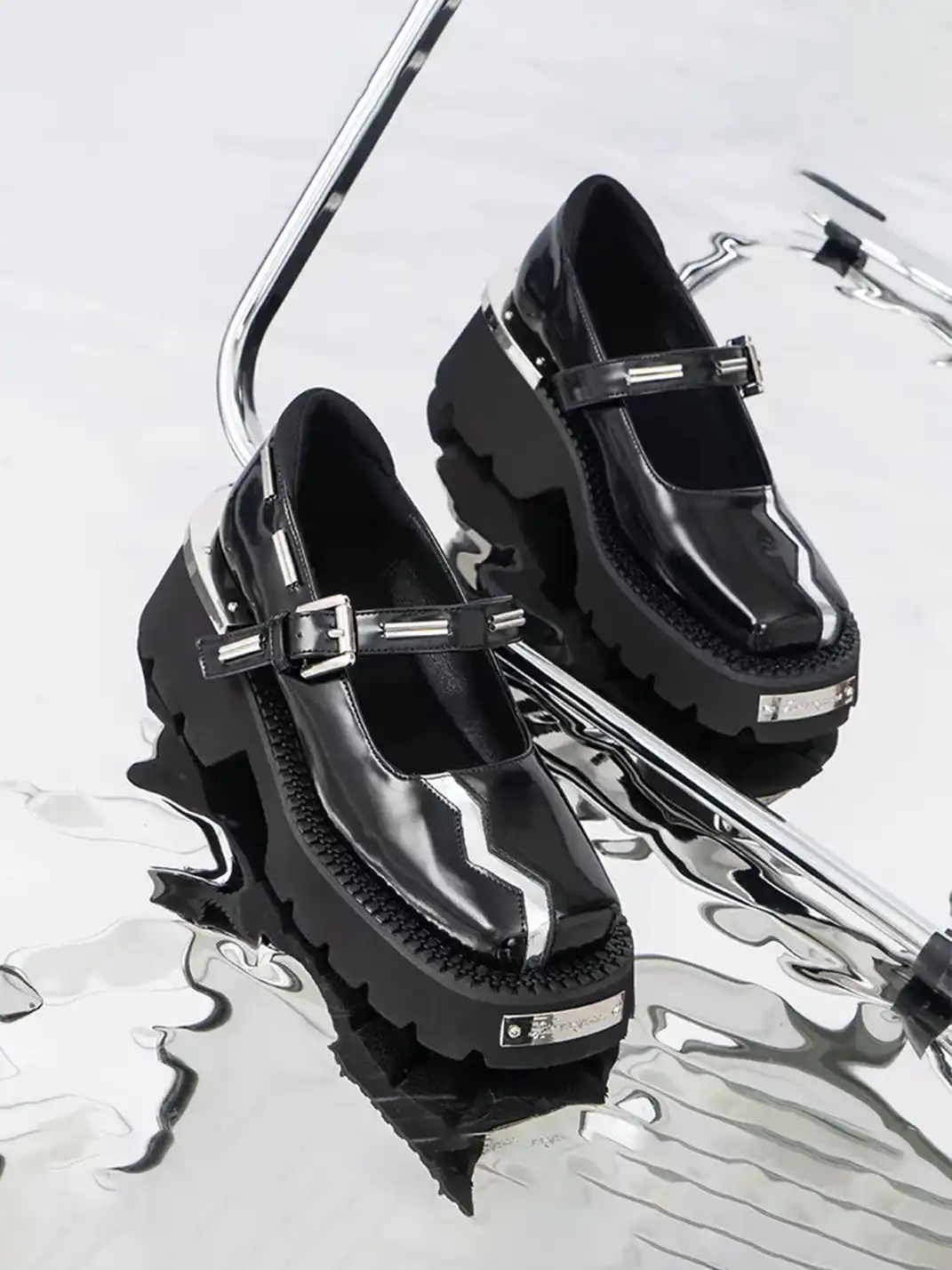 SISTER CURIE | Platform One-Strap Pointed Mary Janes