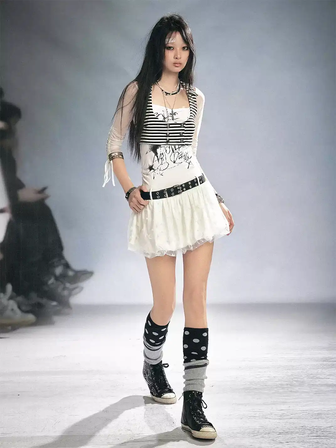CestNous | Raglan Sleeve Spliced Mesh Star Print Bubble Dress