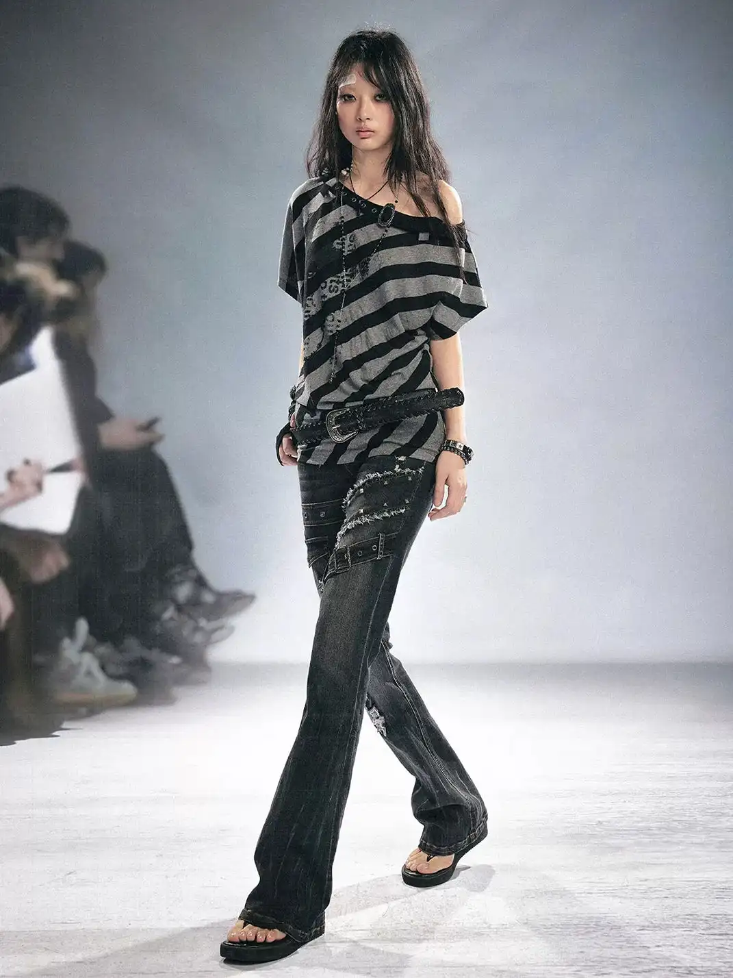 CestNous | Off-Shoulder Striped Graffiti T-Shirt
