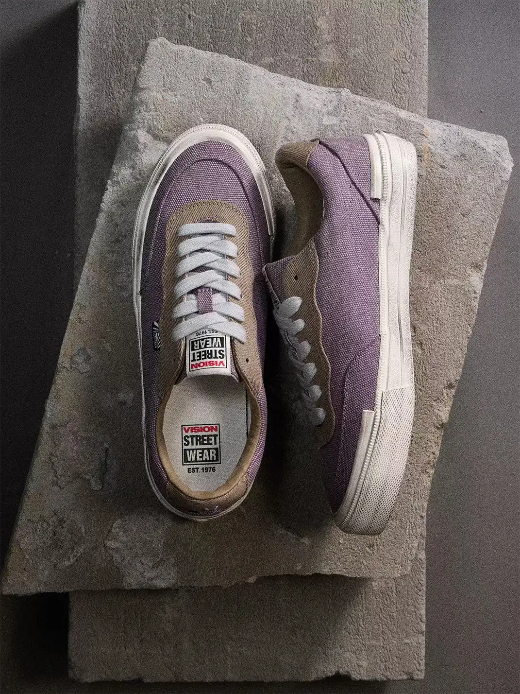VST | Distressed Low-Top Skate Shoes