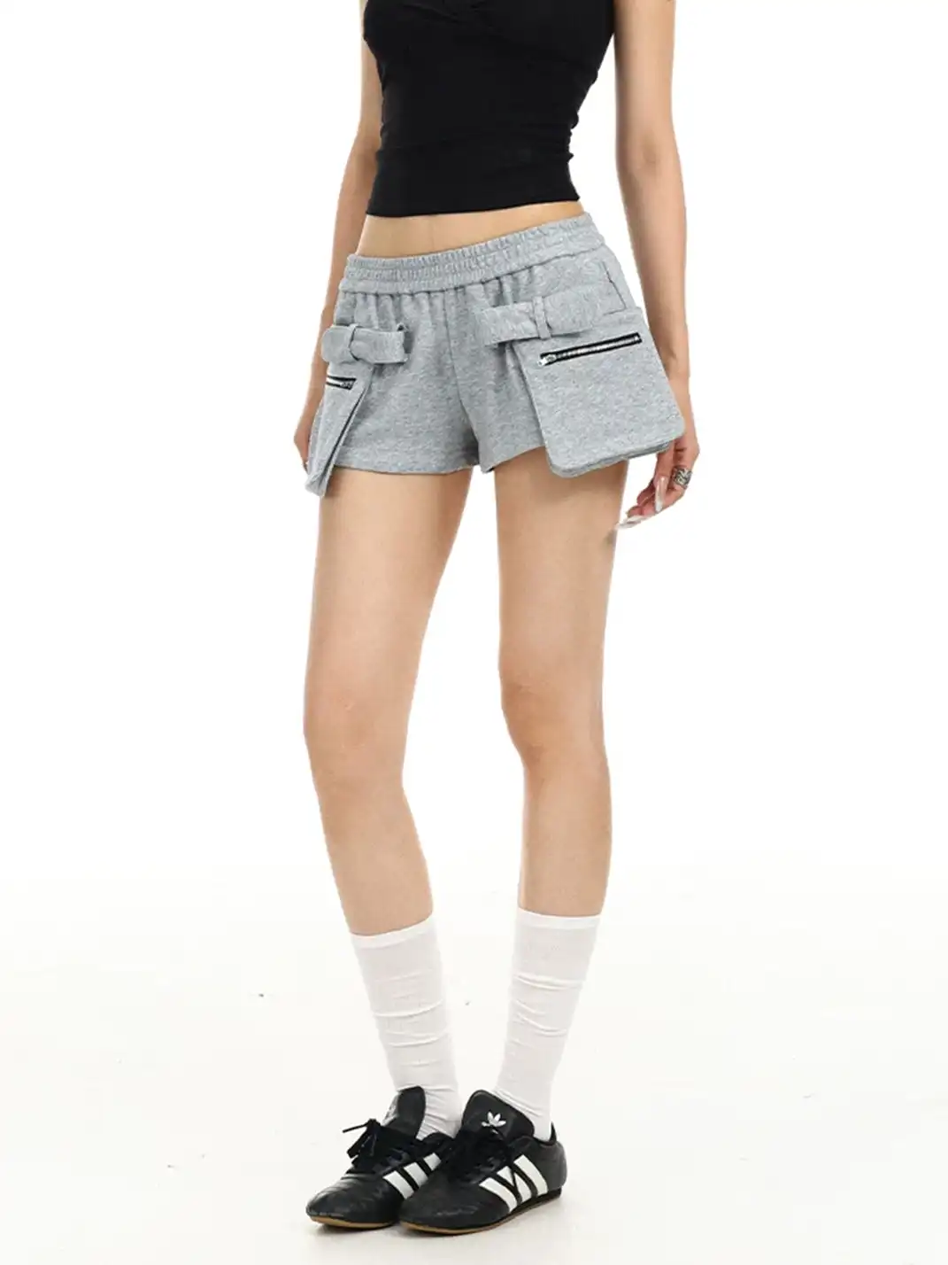 BIGGOLD | Low Rise Straight Shorts With 3D Pockets