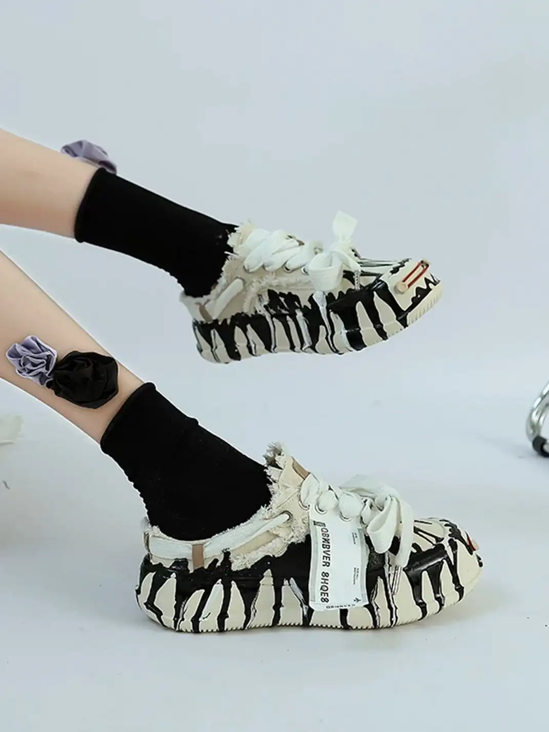 DAYMARE | Raw Edge Platform Canvas Shoes